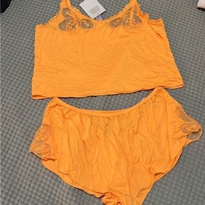 Savage x fenty sleep set